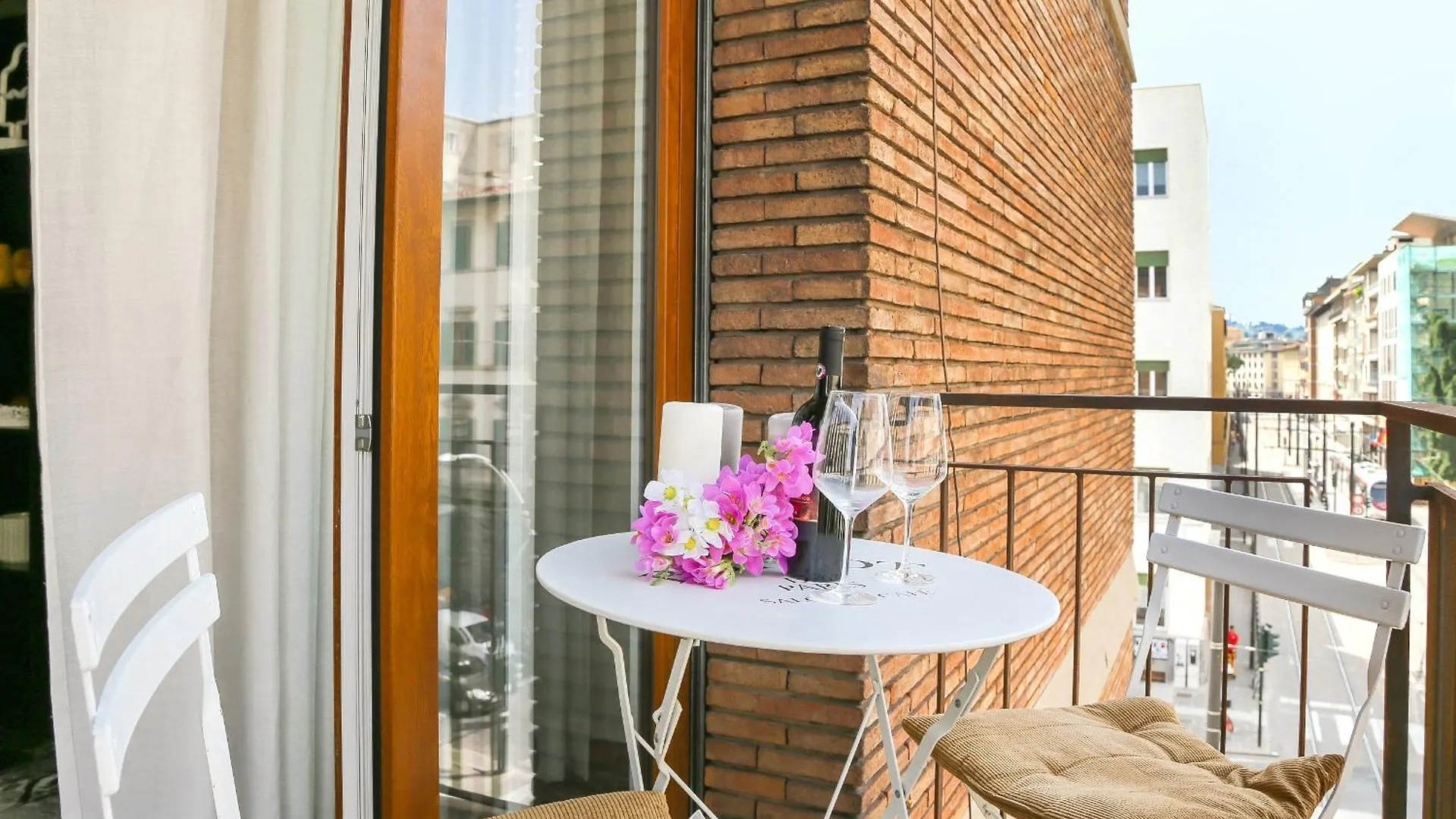 Apartments Florence - Rosselli 3Bdr With Balcony