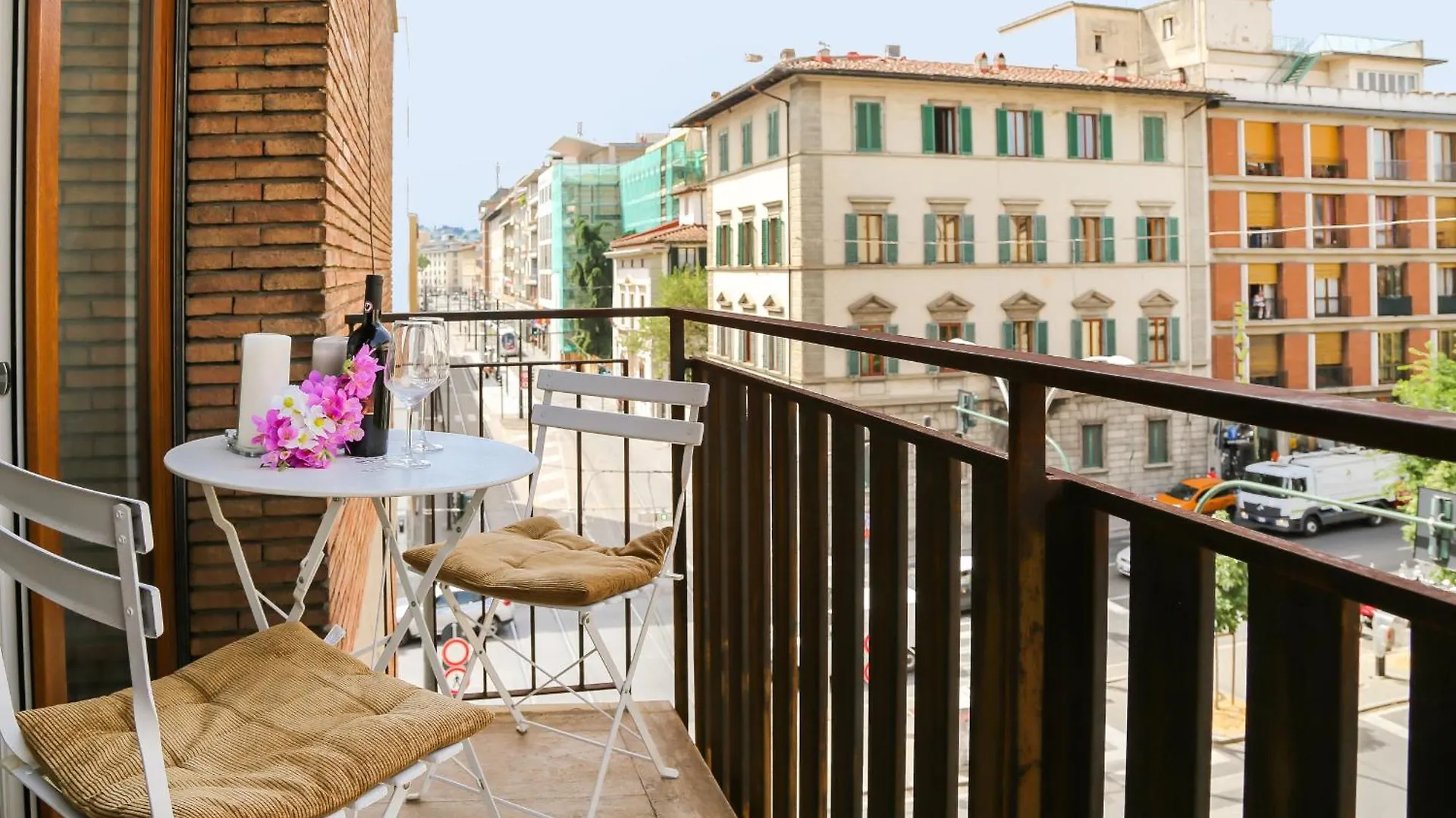 Apartments Florence - Rosselli 3Bdr With Balcony